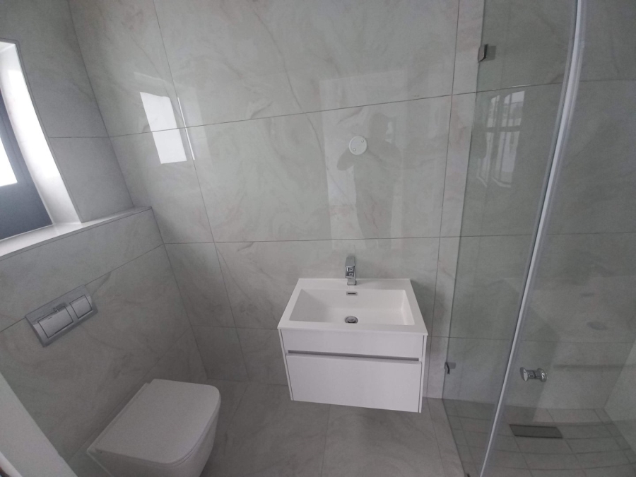 5 Bedroom Property for Sale in Sandown Western Cape